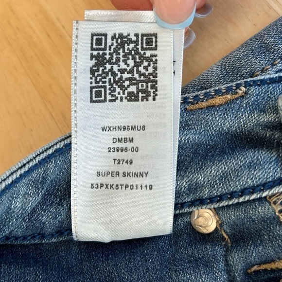 True Religion Super Skinny Stretch Jeans/Size 28 - Picture 12 of 12